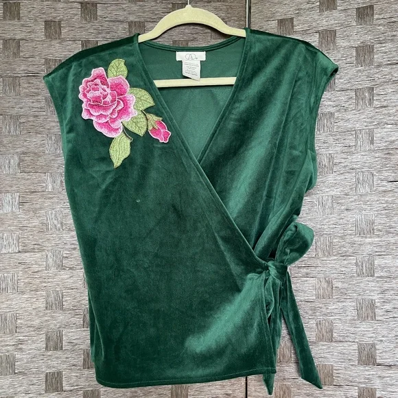 Emerald Velvet Wrap Top with Embroidered Rose – Size Large - Picture 2 of 7